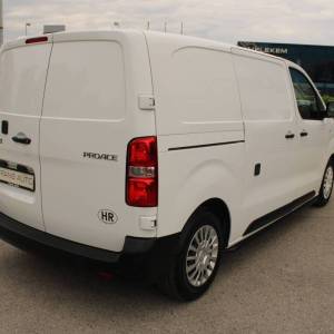 Toyota Proace 1.5D Business *NAVIGACIJA*
