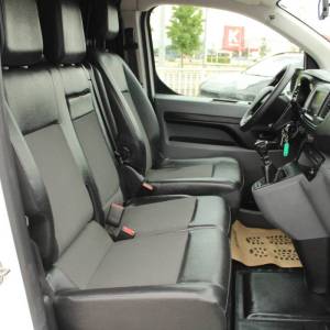 Toyota Proace 1.5D Business *NAVIGACIJA*