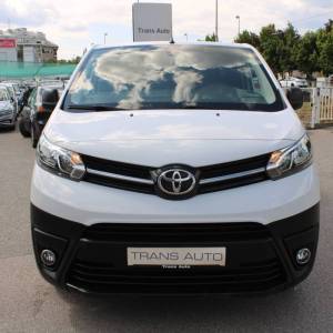 Toyota Proace 1.5D Business *NAVIGACIJA*
