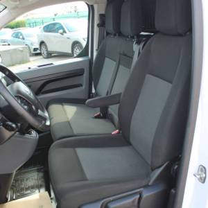 Toyota Proace 1.5D Business *NAVIGACIJA*