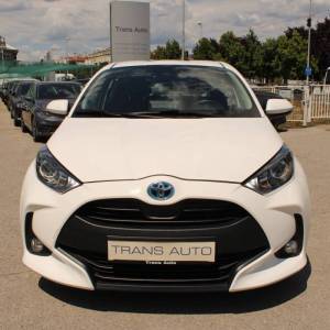 Toyota Yaris 1.5 Hybrid AUTOMATIK *NAVIGACIJA, KAMERA*