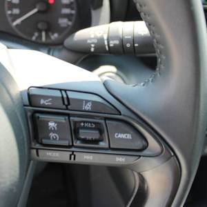 Toyota Yaris 1.5 Hybrid AUTOMATIK *NAVIGACIJA, KAMERA*