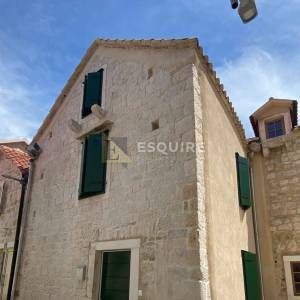 TROGIR - KAŠTEL Mediteranska kuća, spa oaza - 60m2