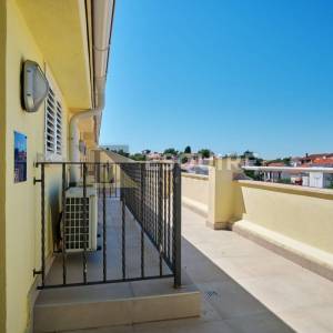 TURANJ - Jednosoban apartman 1. red do mora - 45m2