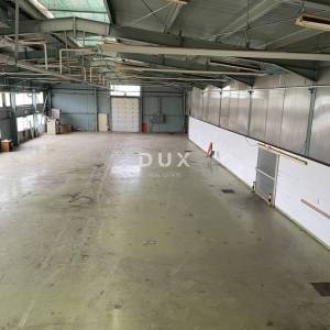 UDBINA - Investicijska prilika – Industrijska hala 3.524 m² na zemljištu 18.374 m² s energetskom infrastrukturom
