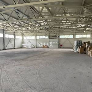 UDBINA - Investicijska prilika – Industrijska hala 3.524 m² na zemljištu 18.374 m² s energetskom infrastrukturom