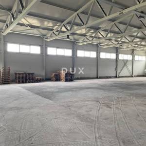 UDBINA - Investicijska prilika – Industrijska hala 3.524 m² na zemljištu 18.374 m² s energetskom infrastrukturom