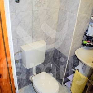 VEOMA RENTABILNA KUĆA SA BAZENOM