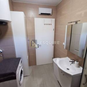 VINJERAC - Dvosoban apartman u prizemlju + konoba i vrt - 63m2