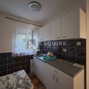 VIR - Apartmanska kuća sa 4 stambene jedinice - 243m2