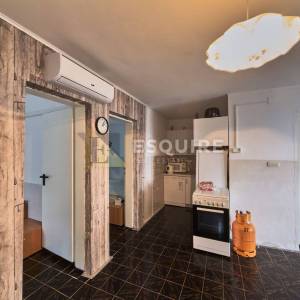 VIR - Apartmanska kuća sa 4 stambene jedinice - 243m2