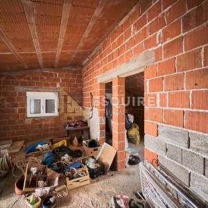 VIR - Apartmanska kuća sa 4 stambene jedinice - 243m2