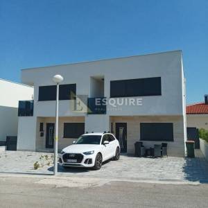VIR - Dvojna kuća 90m od mora, novogradnja - 118m2