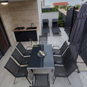 VIR - Dvojna kuća 90m od mora, novogradnja - 118m2