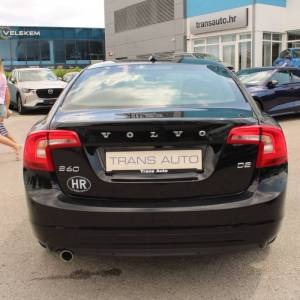 Volvo S60 2.0D reg 2/2027