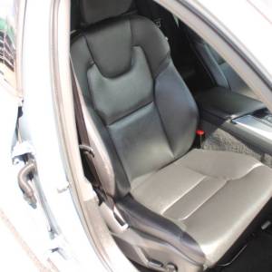 Volvo V60 2.0D AUTOMATIK *LED, NAVIGACIJA*