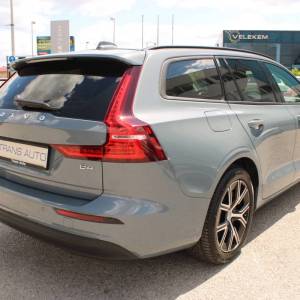Volvo V60 2.0D AUTOMATIK *LED, NAVIGACIJA*