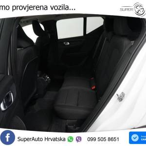 Volvo XC40 1.5 T3 Aut. Momentum 163 KS, ACC+LED+KAM+GR SJED+VIRT+PANO