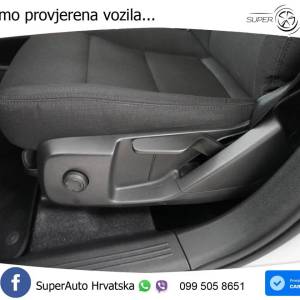 Volvo XC40 1.5 T3 Aut. Momentum 163 KS, ACC+LED+KAM+GR SJED+VIRT+PANO