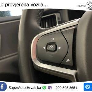 Volvo XC60 2.0d B4 Aut. Core 197 KS, KAM+LED+4xGR SJED+VIRT+NAVI+ASIST