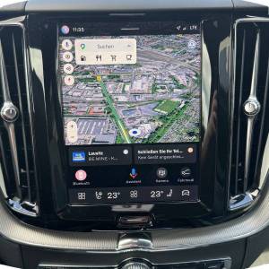 Volvo XC60 2.0d B4 AWD Aut. R Design 197 KS, ACC+KAM+LED+4xGR SJED+VIRT+ASIST