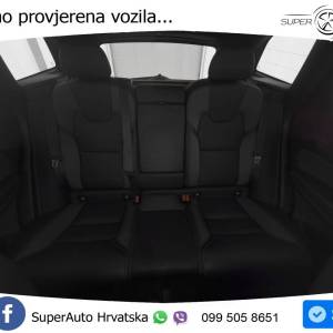 Volvo XC60 2.0d B4 AWD Aut. Plus Dark 197 KS, ACC+KAM+4xGR SJED+PANO+VIRT+ASIST