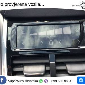 Volvo XC60 2.0d B4 AWD Aut. Ultimate Bright 197 KS, ACC+360+4xGR SJED+PANO+HEAD