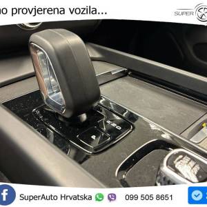 Volvo XC60 2.0d B4 AWD Aut. Plus Dark 197 KS, ACC+KAM+4xGR SJED+VIRT+NAVI+ASIST
