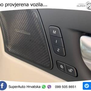 Volvo XC60 2.0d B5 AWD Aut. Ultimate Dark 235 KS, ZRAČNI+ACC+4xGR SJED+360+PANO
