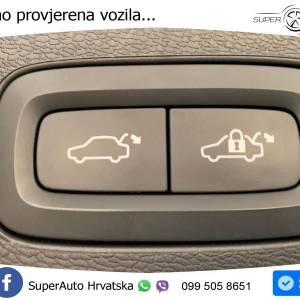 Volvo XC60 2.0d B5 AWD Aut. Ultimate Dark 235 KS, ZRAČNI+ACC+4xGR SJED+360+PANO