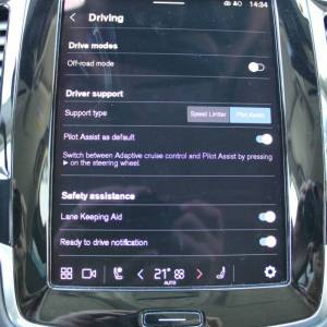 Volvo XC90 2.0 B5 D AWD AUTOMATIK 7 sjedala *HARMAN KARDON, NAVIGACIJA, KAMERA*