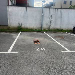 Vrapče, dvosobni stan s balkonom, vanjsko parkirno mjesto, 36m2