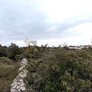 VRSI - građevinsko zemljište od 607 m2!!