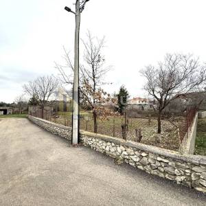 VRSI - Građevinsko zemljište - 788m2