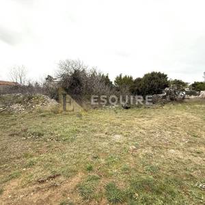 VRSI - Građevinsko zemljište - 1711m2