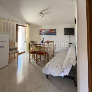 VRSI - Samostojeća katnica sa dvije stambene jedinice - 250m2