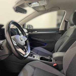 VW Golf 8 2.0 BMT LIFE