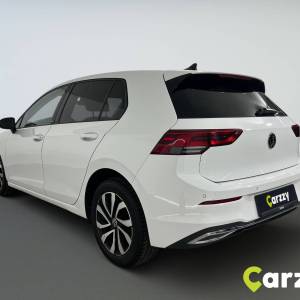 VW Golf 8 2.0 BMT LIFE