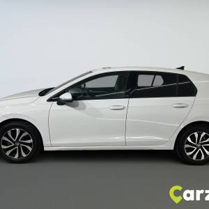 VW Golf 8 2.0 BMT LIFE