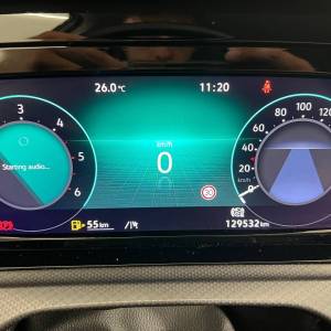 VW Golf 8 2.0 BMT LIFE