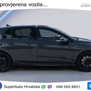 VW Golf 8 R 2.0 TSI 4M Aut. 333 KS, PANO+BLACK+KAM+GR SJED+ACC+LANE+AKRAPOVIC