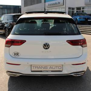 VW Golf VIII 1.5 TSi Style *PANORAMA, LED, NAVIGACIJA*