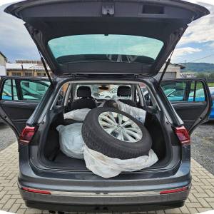 VW Tiguan 2.0 TDI 4M DSG R line 190 KS, LED+ACC+GR SJED+KAM+PDC