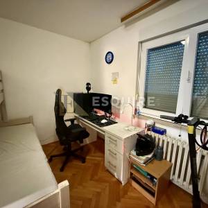 Zadar - Bili brig, namješten i opremljen trosoban stan od 92,42 m² na 4. katu/lift!!