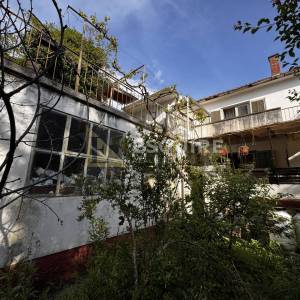 ZADAR-BORIK, duplex kuća na odličnoj lokaciji sa dva stana!!