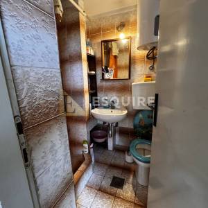 ZADAR-BORIK, duplex kuća na odličnoj lokaciji sa dva stana!!