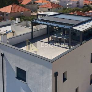 ZADAR - BORIK - Dvosoban penthouse na top lokaciji - 95m2