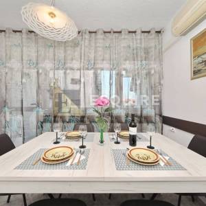 ZADAR - BRANIMIROVA OBALA - Dvosoban stan - 72m2