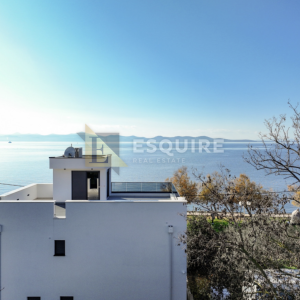 ZADAR - DIKLO - Četverosobna vila 1. red do mora - 150m2