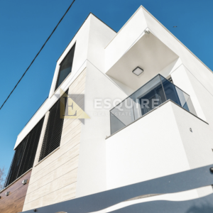 ZADAR - DIKLO - Četverosobna vila 1. red do mora - 150m2